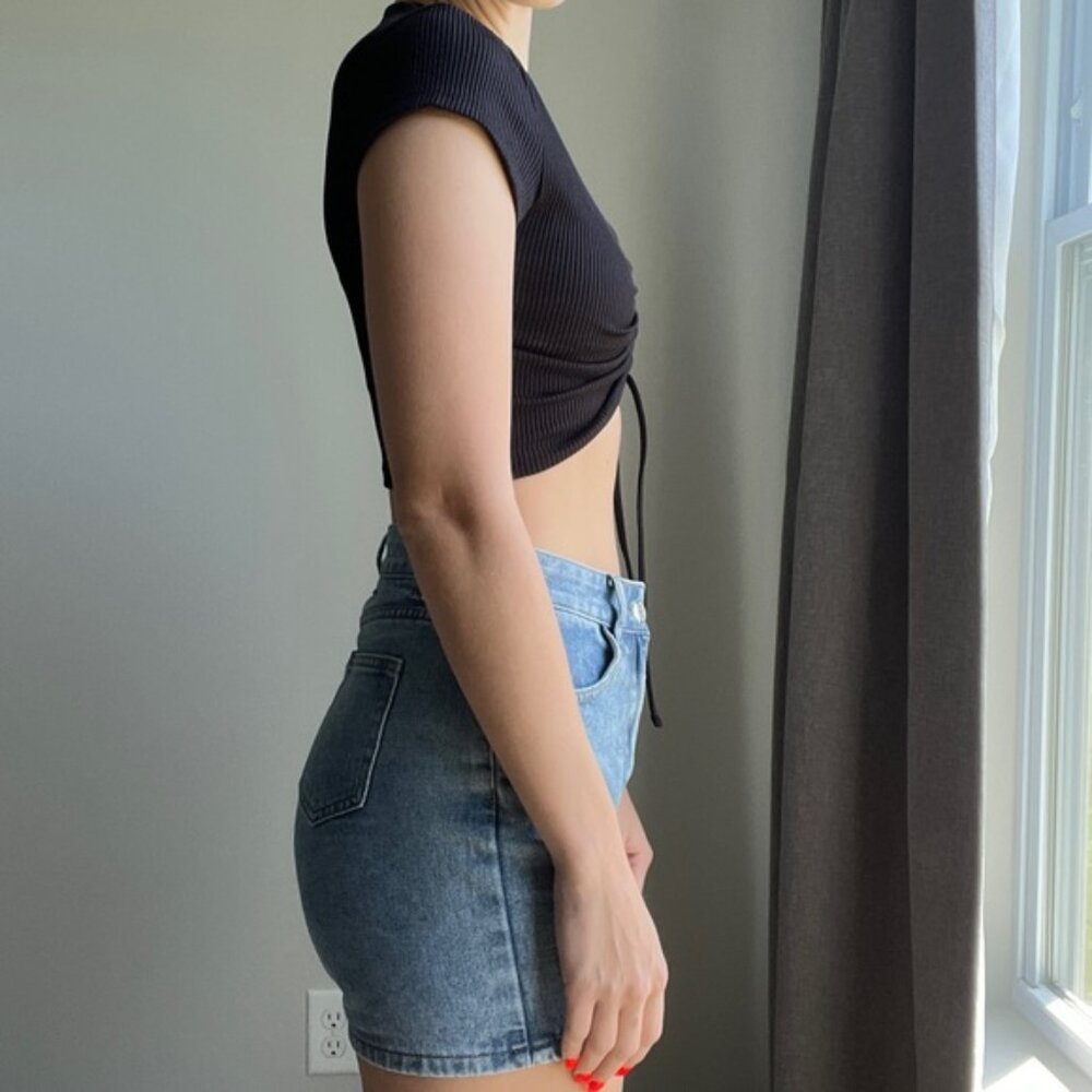 🔥H&M Ruched Top - Picture 8 of 11